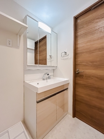 Ｌｉｂｅｒｔｅ沼袋1階 洗面