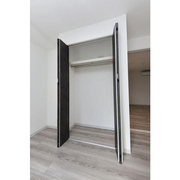 ウィロー板橋本町0104号室 収納