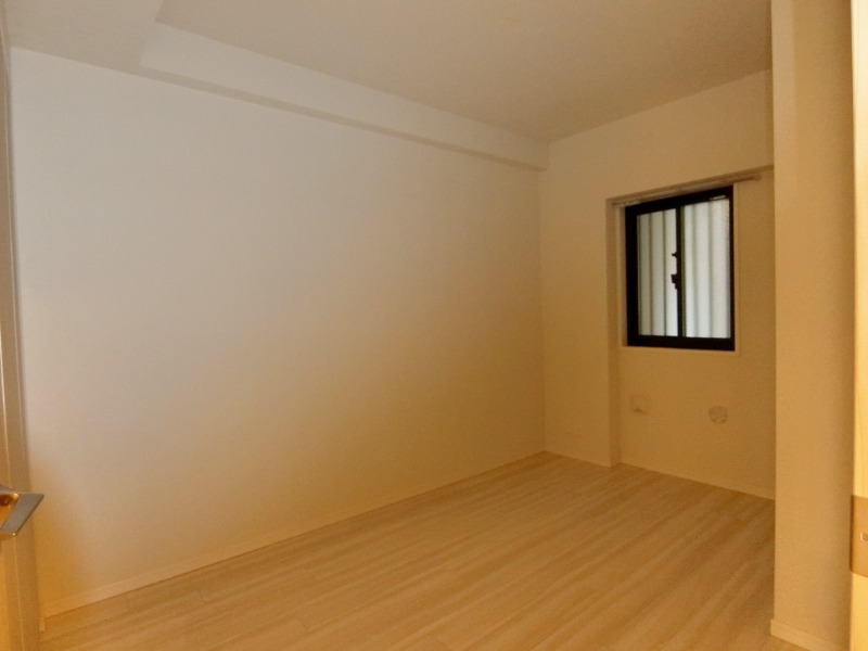 レーベンリヴァーレ町田ルージアタワー5階 内観