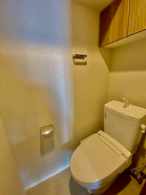 クレヴィアリグゼ中野新井薬師6階 トイレ