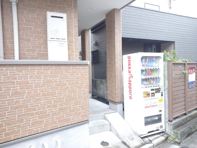 ブロッサムテラス町屋303号室 同建物別部屋の参考画像