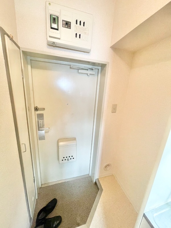 ウインベルソロ赤羽第4 玄関