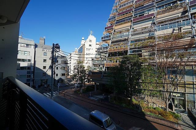 ALTERNA東池袋3階 玄関