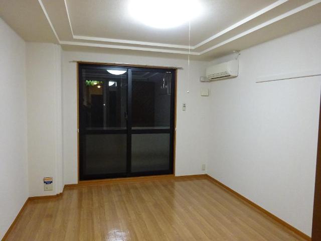 206号室
