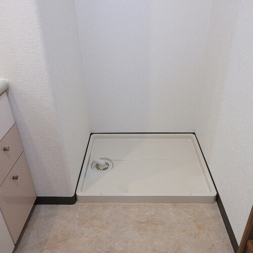 サーパス茅ヶ崎第２ 室内洗濯機置場