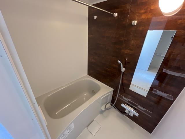 （仮称）善行新築アパート201号室 バス（イメージ）