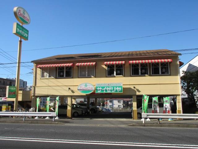 ラック　フィールド サイゼリヤ北松戸店まで202ｍ