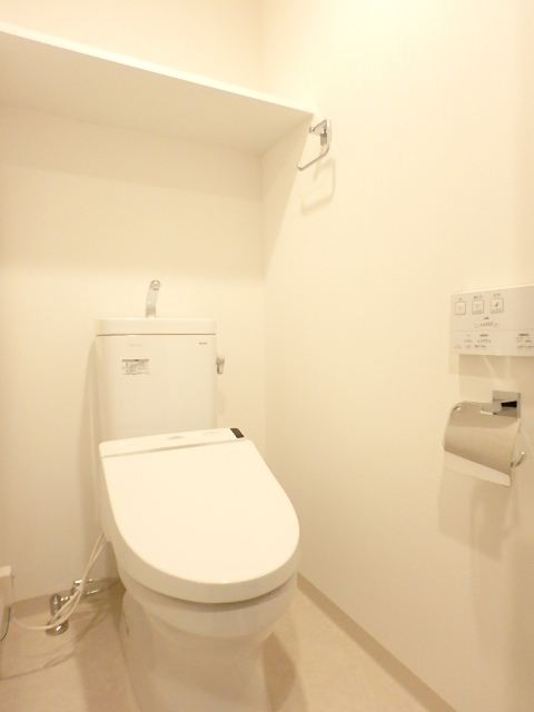 ガーラ・ヒルズ練馬 シャワー付きトイレ