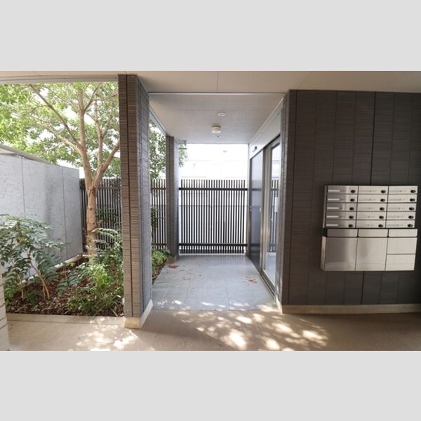 パティーナ エントランス内