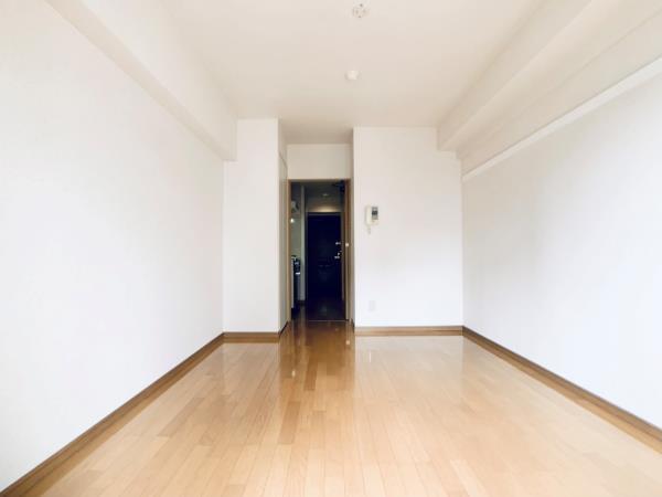 北品川アパートメント4階 リビング