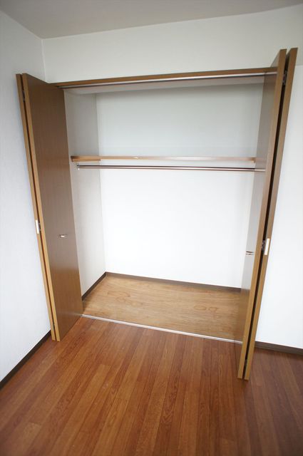 サンシャインパレス 収納