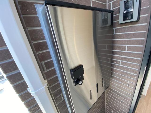 ティーズ　シャルパンティエ201号室 宅配BOX