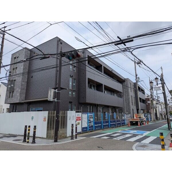 アルモクレールの外観画像