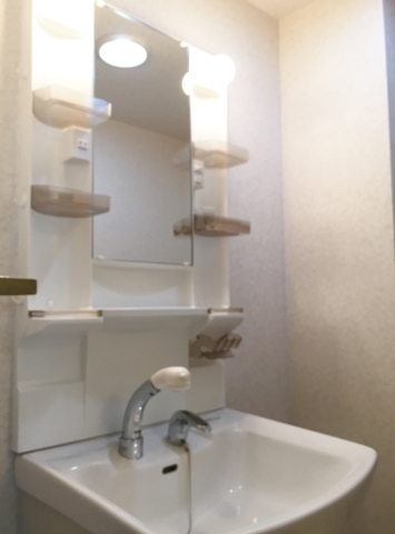 サンヒルズ東戸塚 洗面