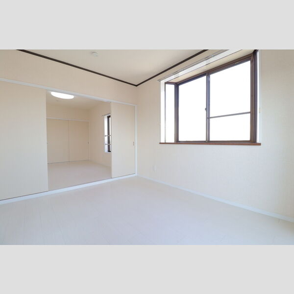 ブライトシャイン 洋室