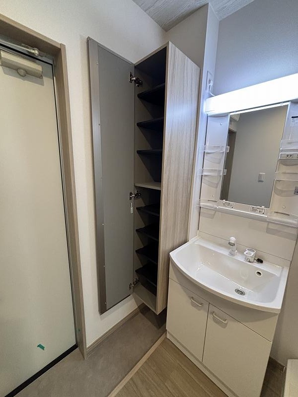 brillante　paws　舎人2階 玄関