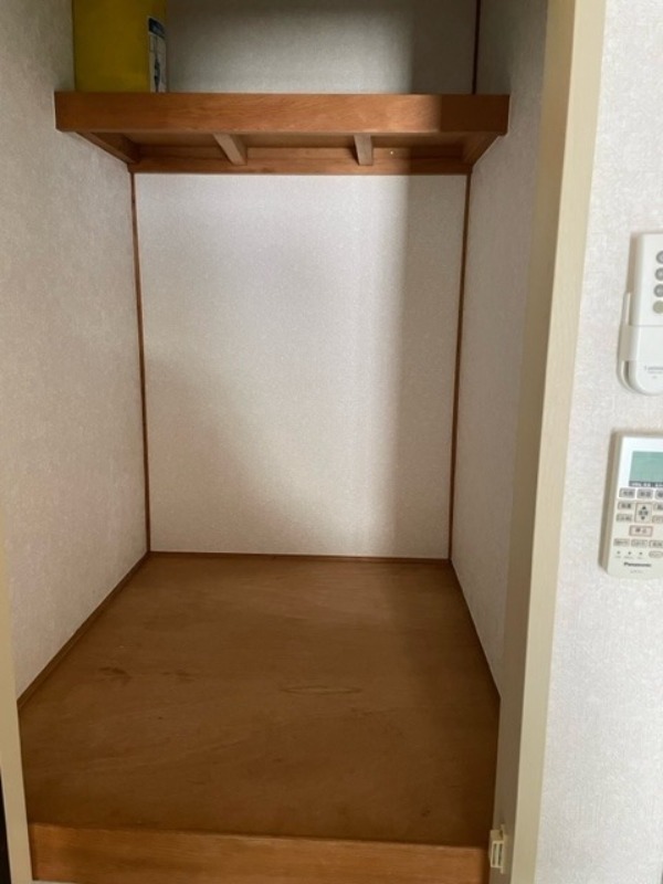 楓ビラ1階 収納