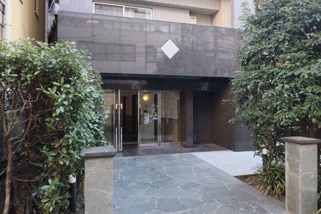 アーバイル三田慶大前 エントランス