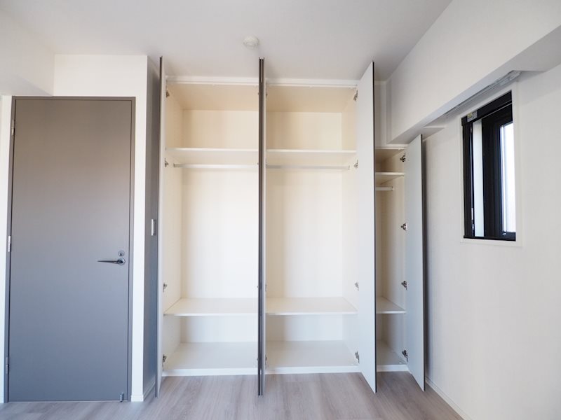 ドゥーエ日暮里5階 収納