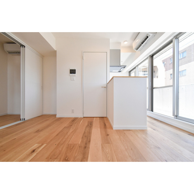 オーパスホームズ八丁堀 内観