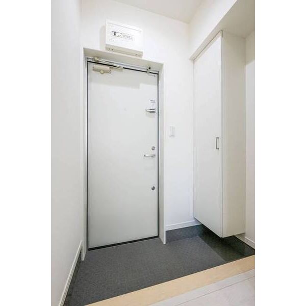 Buona　Vita0102号室 玄関