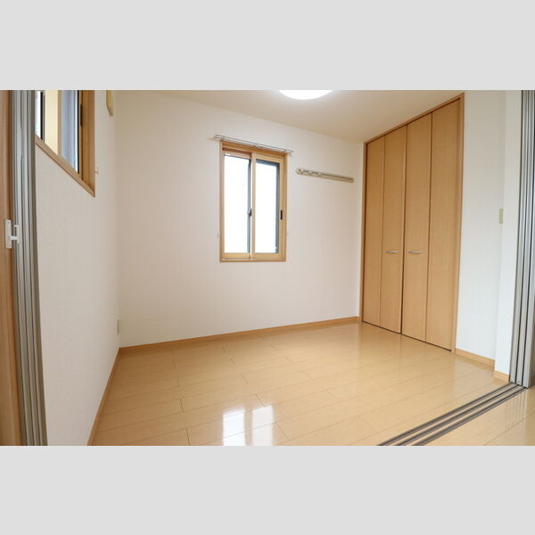 Blueberry　Ⅰ・ⅡⅠ201号室 洋室