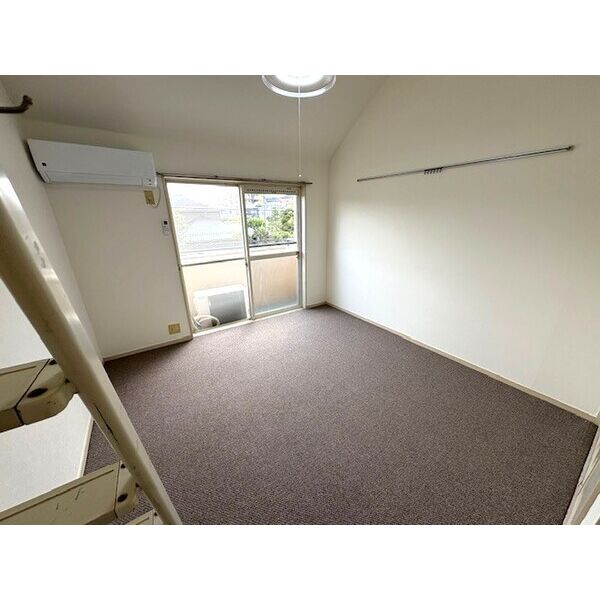 0202号室