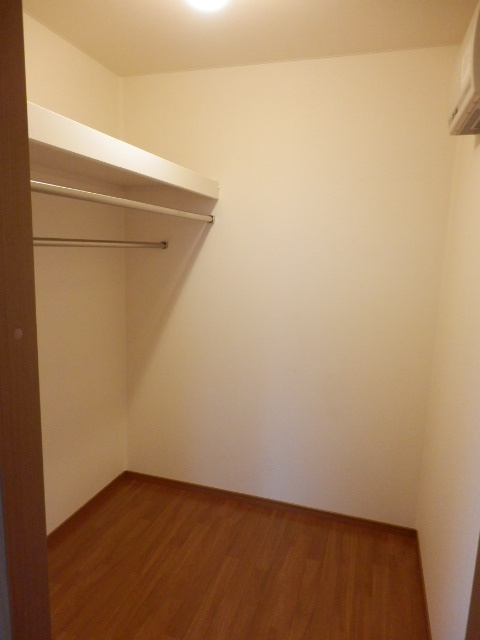 ウィンディアＣ 収納