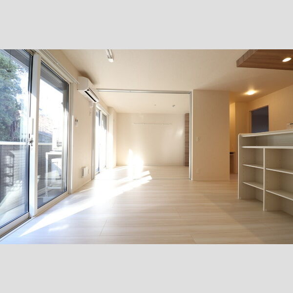 プリマべーラⅢ LDK・洋室