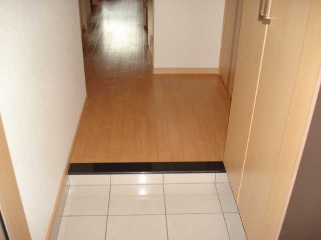 シダーパルク白幡 玄関