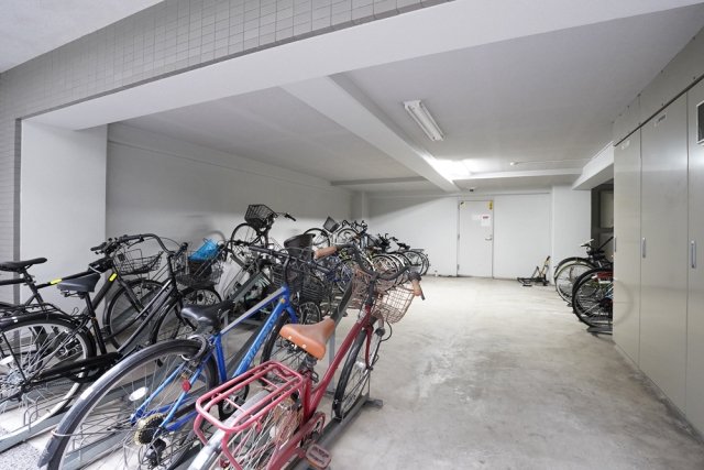 Ｌ-Ｆｌａｔ南品川2階 駐輪場