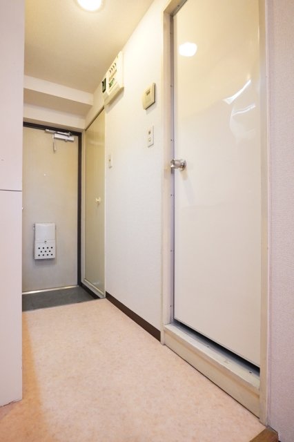 スカイコート下高井戸 玄関