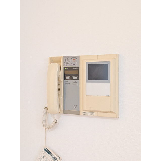 オーパスホームズ三田0304号室 モニターホン