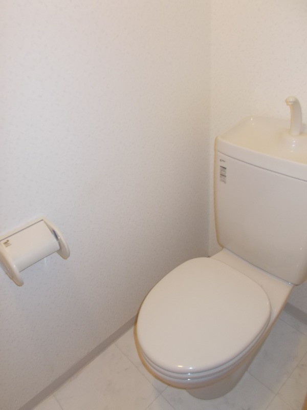 グランドール青葉2階 トイレ