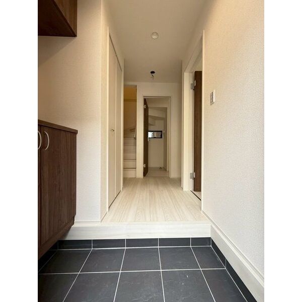 Sumai-to富士見市水谷東02 玄関