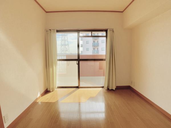 シャルム・Ｋ・カーサ7階 リビング