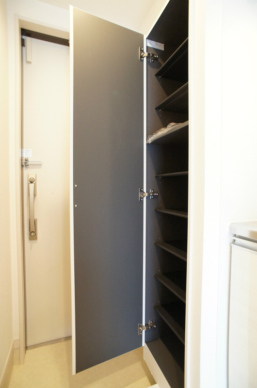 リブリ・ピーチテラス湘南1階 収納