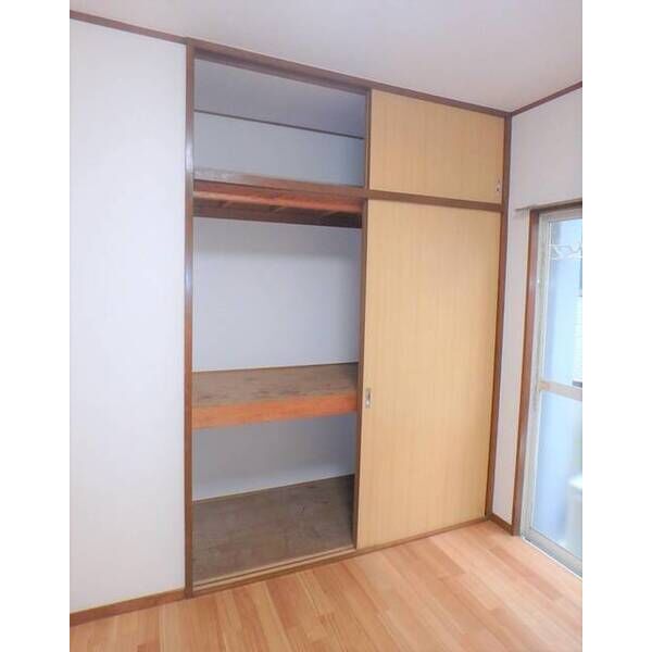 ウッド成城 収納