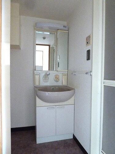 フェニックス麻布狸穴公園 洗面台　※前回募集時2023年1月の写真