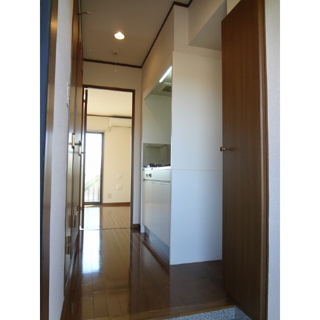 アムール ソレーユ メゾン101号室 内観