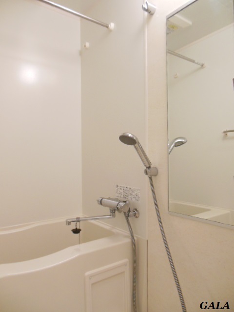 グランド・ガーラ新横浜South 浴室乾燥機付きバス