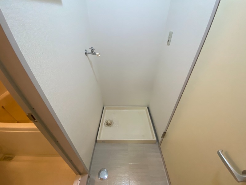 プリンス・ハイム高島 内観