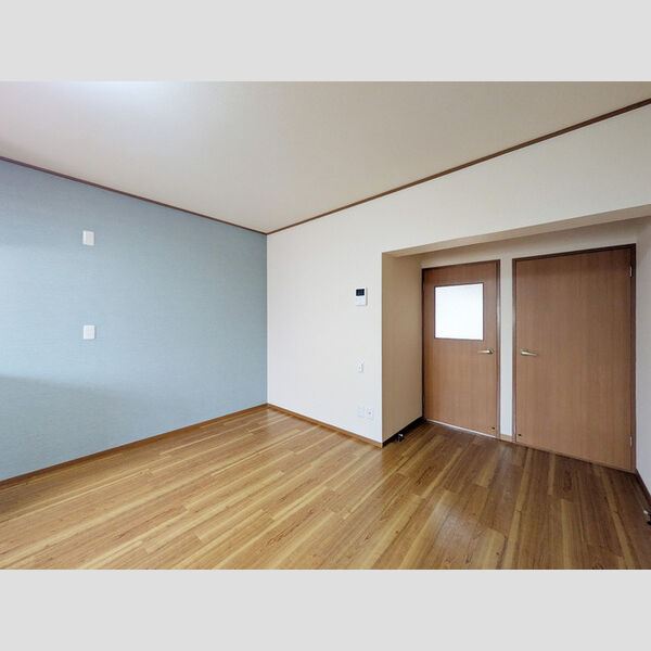 ライフアメニティー102号室 リビング