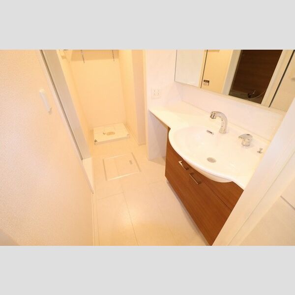 セレジェイラ106号室 洗面所　洗髪洗面化粧台あり