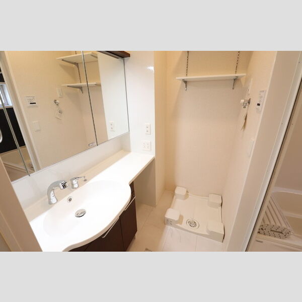 リヴェール美しが丘 洗面所