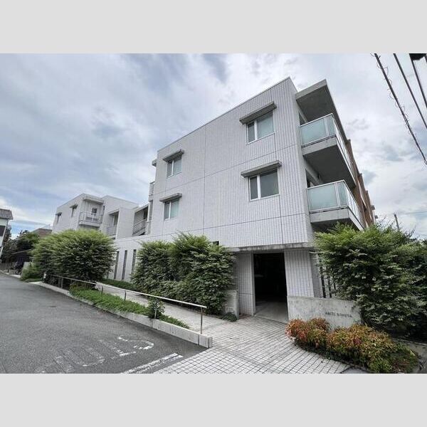 アビティ砧106号室 外観