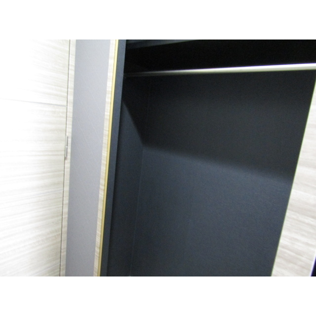 ロアール横浜南伍番館7階 内観