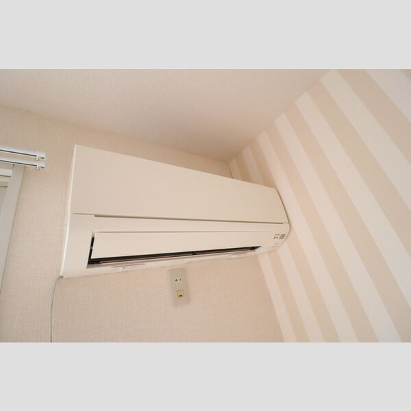 サンモールおゆみ野　B105号室 エアコン