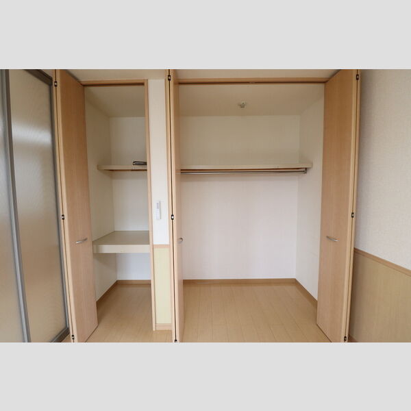 バニュルスⅣ クローゼット、物入