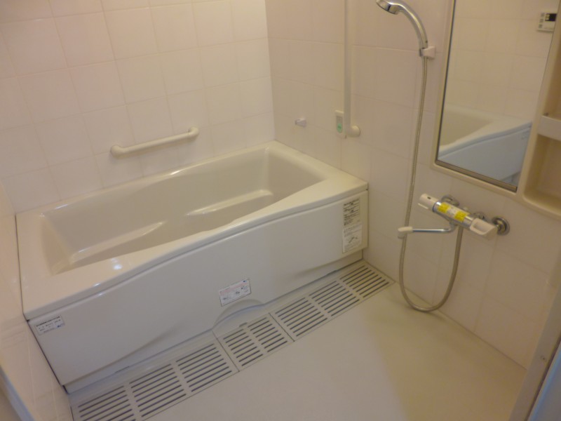 河田町ガーデン１号棟8階 お風呂
